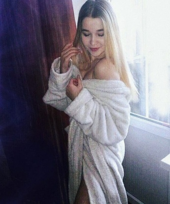 Анкета проститутки Елизавета - Фото 1, Мирное, 24 года, №7628